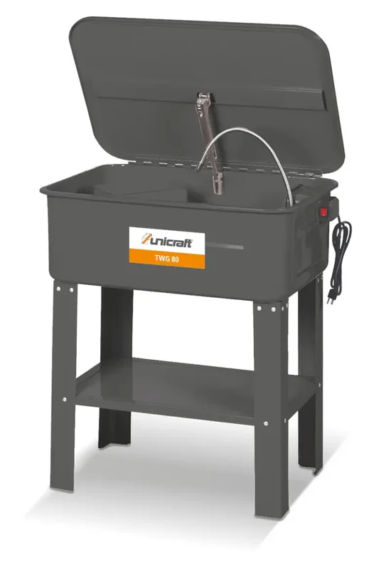 boukal1-3081600