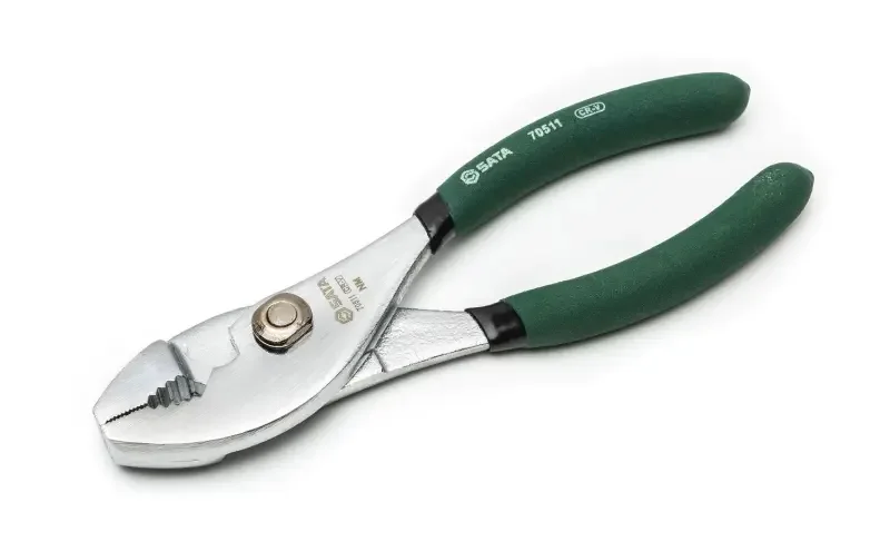 boukal1-3282343