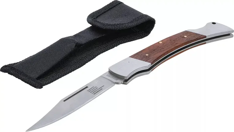 boukal1-3290716