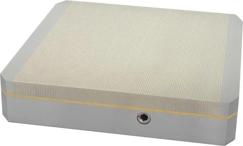 boukal1-3301458