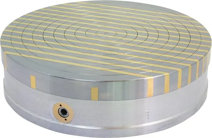 boukal1-3302334