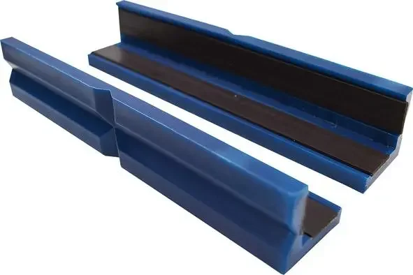 boukal1-3345366