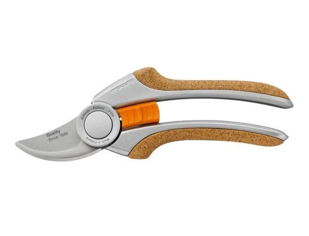naradihornig-3078520